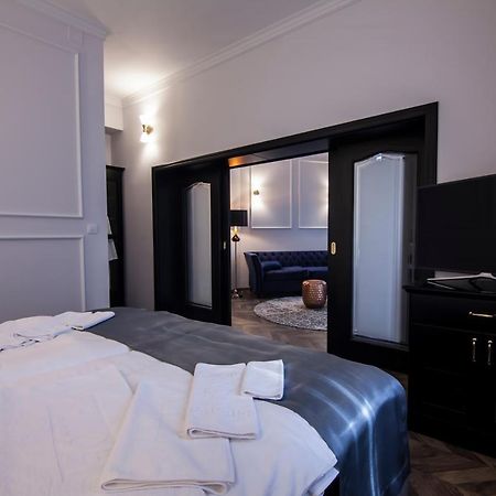 בייאליינה Hotel Balkan Centar מראה חיצוני תמונה