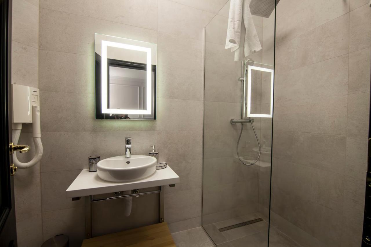 בייאליינה Hotel Balkan Centar מראה חיצוני תמונה