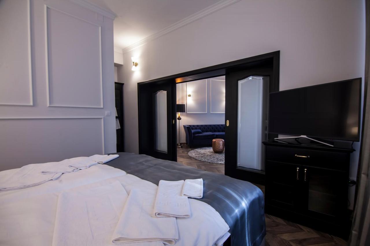 בייאליינה Hotel Balkan Centar מראה חיצוני תמונה